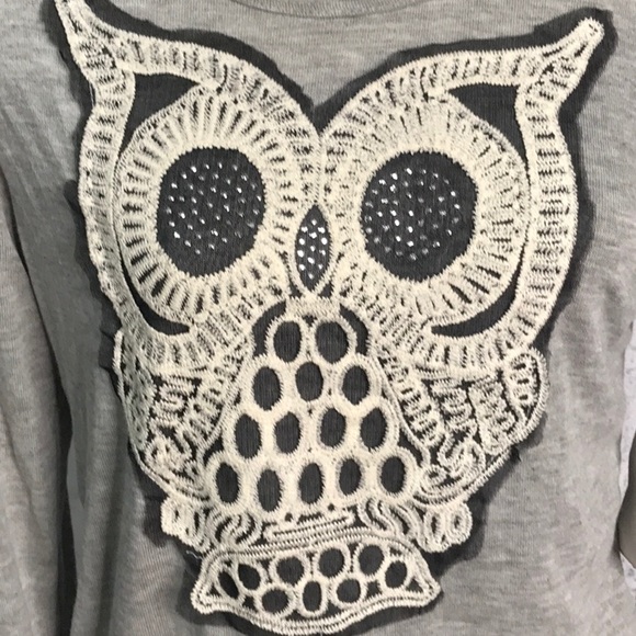 NWT Julie’s Closet OWL long sleeve shirt & metal bling owl necklace - Picture 3 of 10